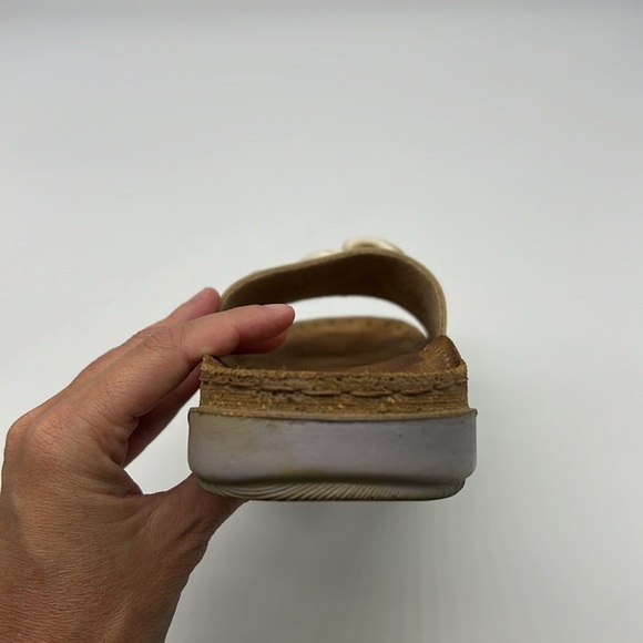 Inblu - Mint Green With Seashell Stone Chain Slip On Sandals Size 39 - Picture 11 of 13